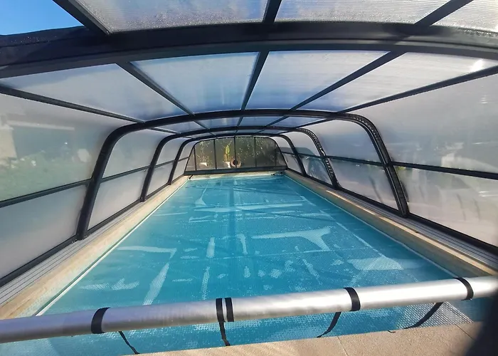 Piscina Climatizada, Jacuzzi Y Brisa Marina Para 6